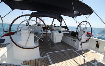 Lucky Slot - (A/C - Generator - Refit 2024)