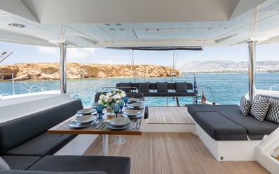 Royal Hearts (A/C - Generator - Refit 2024)