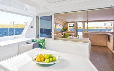 Moorings 4000/3 Club