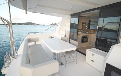 Moorings 403 PC Exclusive