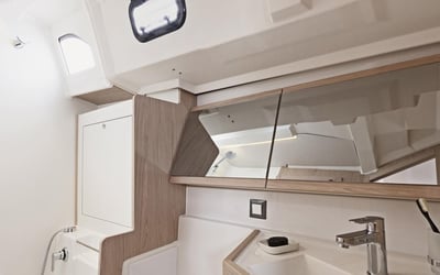 Moorings 464PC Exclusive Plus