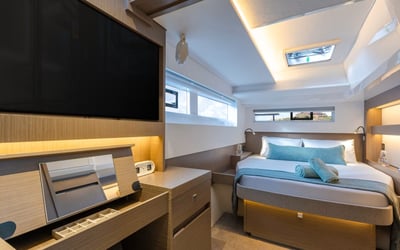 Moorings 5200 Exclusive Plus