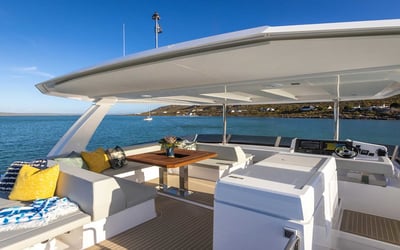 Moorings 464PC Exclusive Plus