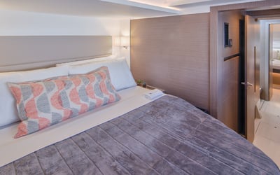 Moorings 464PC/10 Exclusive