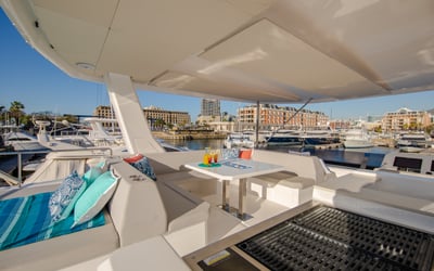 Moorings 534 PC Crewed