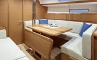 Sunsail 38 Classic