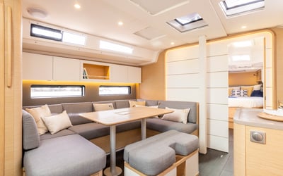 Sunsail 41.3 Premium