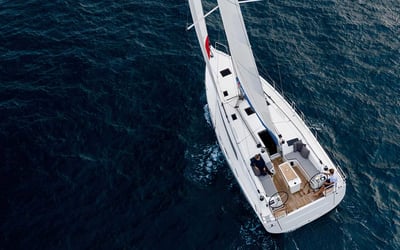 Sunsail 42 Premium