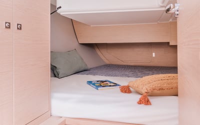 Sunsail 37.3 Premium Plus