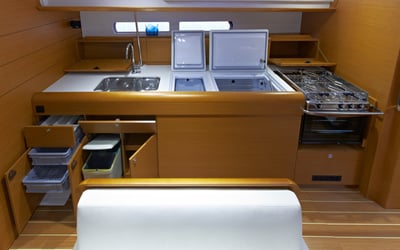 Sunsail 47 Premium Plus