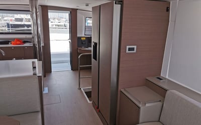 Moderna - A/C, Generator, WM, Solar Panel, BBQ