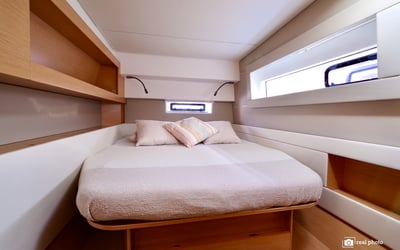 Fiammetta - A/C, Generator, Water maker