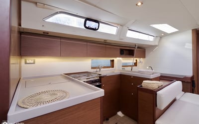 Lara - Water maker, Solar Panel