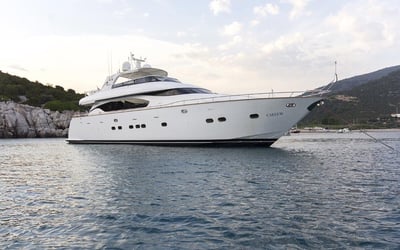 24M Deluxe Maiora Motoryacht
