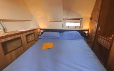 Countess - Budget 10