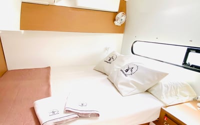 OLOKUM Mallorca BAREBOAT