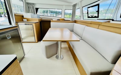 OLOKUM Denia BAREBOAT