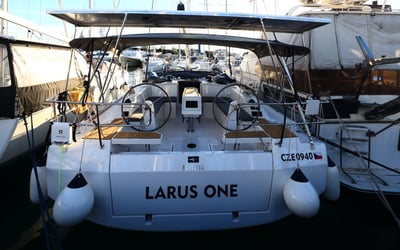 Larus One