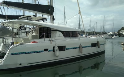 ship "Taina" starbord