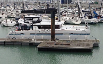 Ship / starbord / outside