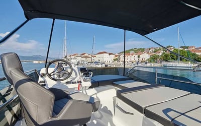 Merry Fisher 1095 FLY