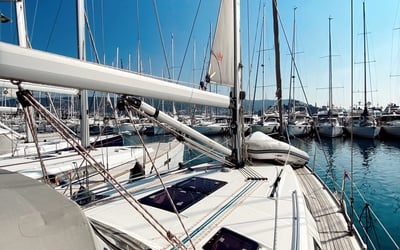 Bavaria 40 Cruiser in the Best Sailing Area - Photo 5