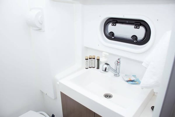 Fasteam One (WM - A/C - GENERATOR)