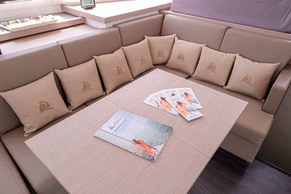 Lalena (WM - A/C - Generator)