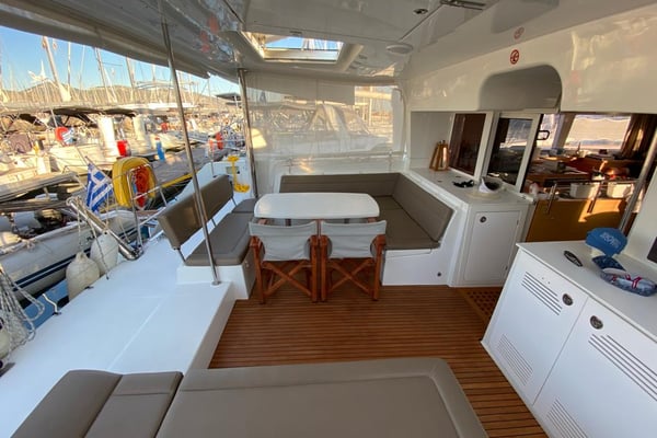 AEROPI  |⛵ VIP, Skippered Only, Watermaker, Generator, AC, BBQ