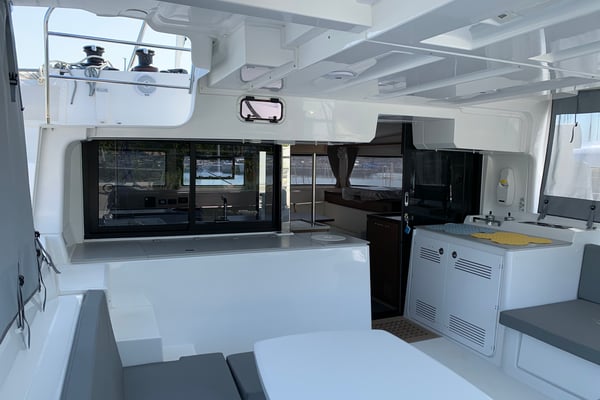 Selene | A/C generator watermaker