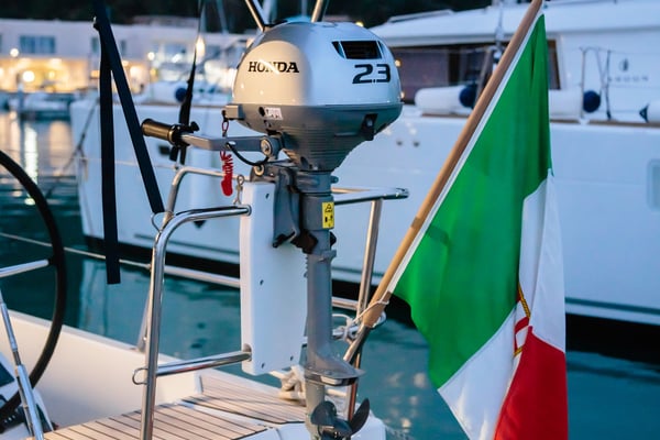 motore fuoribordo