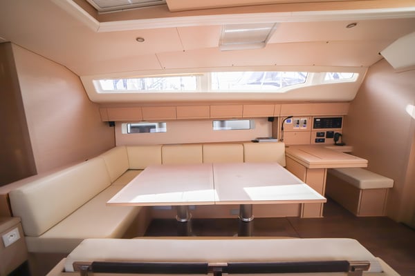 Eleutheria - Premium Line