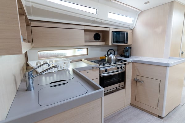 Clio - Standard Line