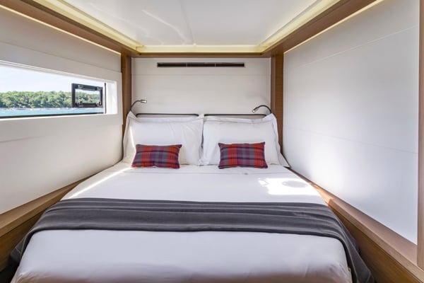 Vuk - Iconic version