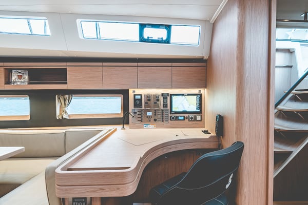 Axis Mundi A/C-GEN-SOLAR-ELEC.WC