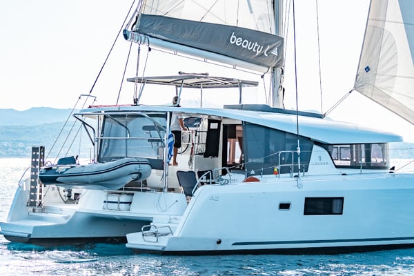 Beauty L A/C-GEN-WATER MAKER-SOLAR-ELEC.WC