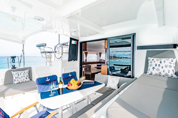 Beauty L A/C-GEN-WATER MAKER-SOLAR-ELEC.WC