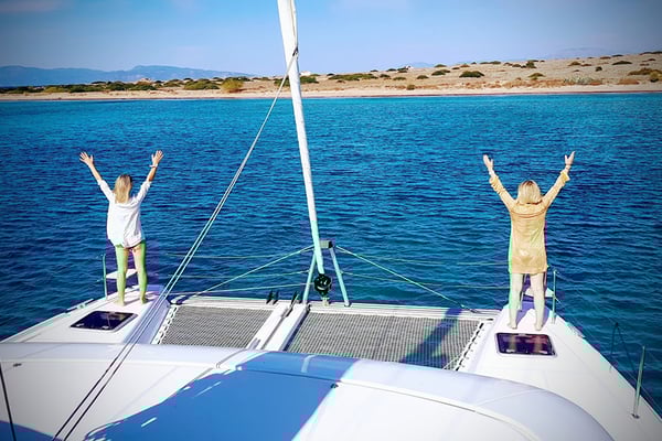 AKTIS (air condition, generator, watermaker)