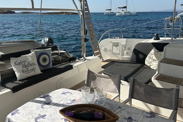 AKTIS (air condition, generator, watermaker)