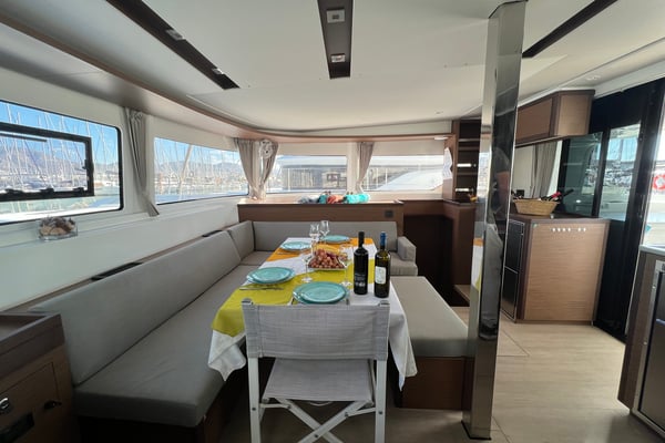 MPLE (air condition, generator, water maker)