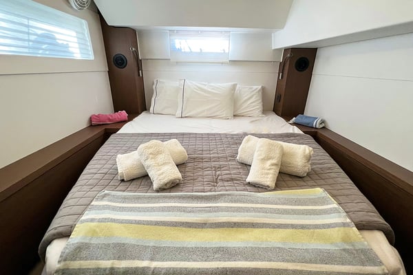 MPLE (air condition, generator, water maker)