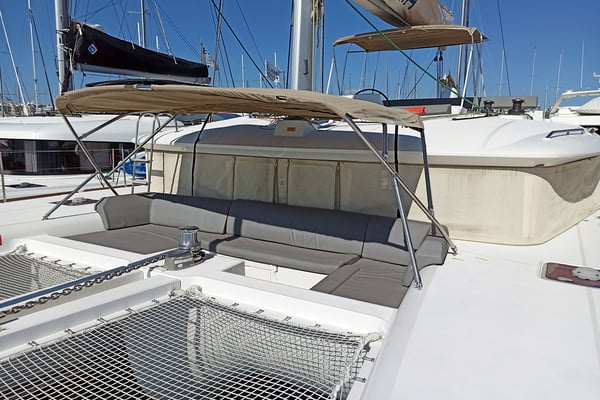 AMELIA (A/C, Generator, Watermaker)