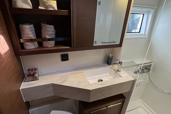 GALAXY (air condition, generator, water maker)    _Skippered Only_