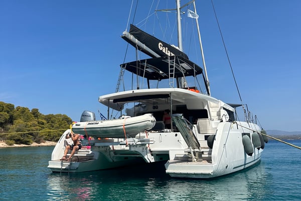 GALAXY (air condition, generator, water maker)    _Skippered Only_