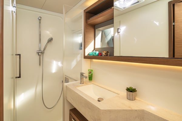 Spiros (ONLY SKIPPERED)