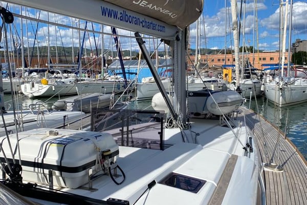 Alboran Pacharan (Cabo Verde)