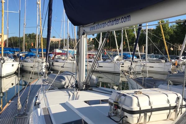 Alboran Bourbon (Las Galletas)