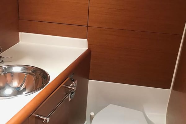 Alboran Limoncello (Las Galletas)