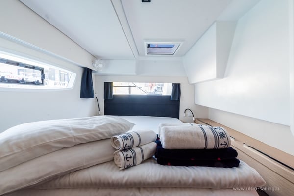 SABA 50 -  AC and generator