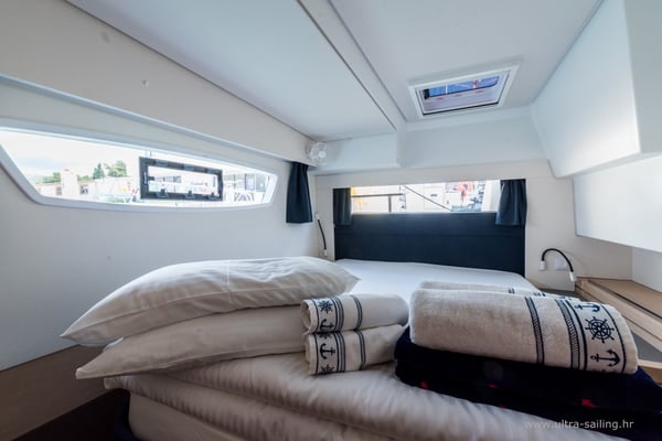 SABA 50 -  AC and generator